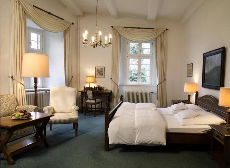 Hotel Und Restaurant Burg Schnellenberg Аттендорн Экстерьер фото