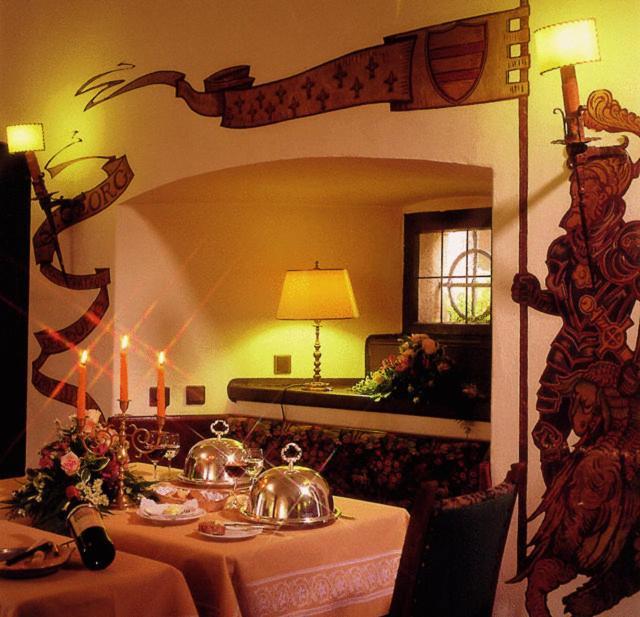 Hotel Und Restaurant Burg Schnellenberg Аттендорн Экстерьер фото