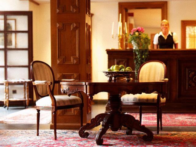 Hotel Und Restaurant Burg Schnellenberg Аттендорн Экстерьер фото